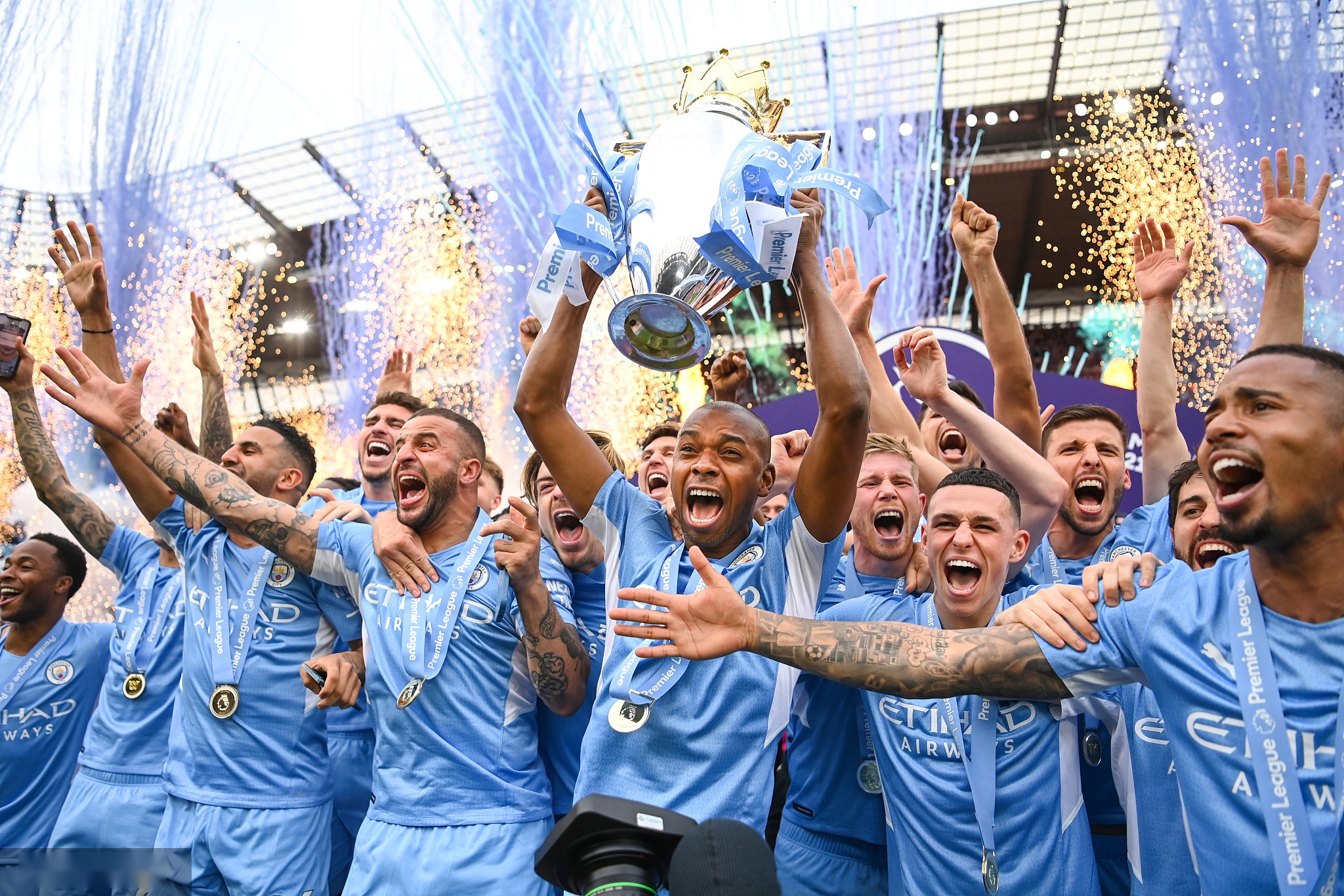 并借助优秀 并借助优秀